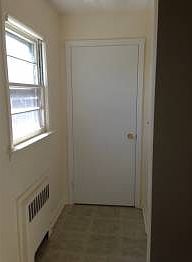 2nd image of 255 Hudson Pl #2