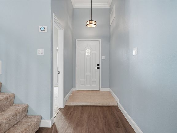 4th image of 2345 Willow Dr