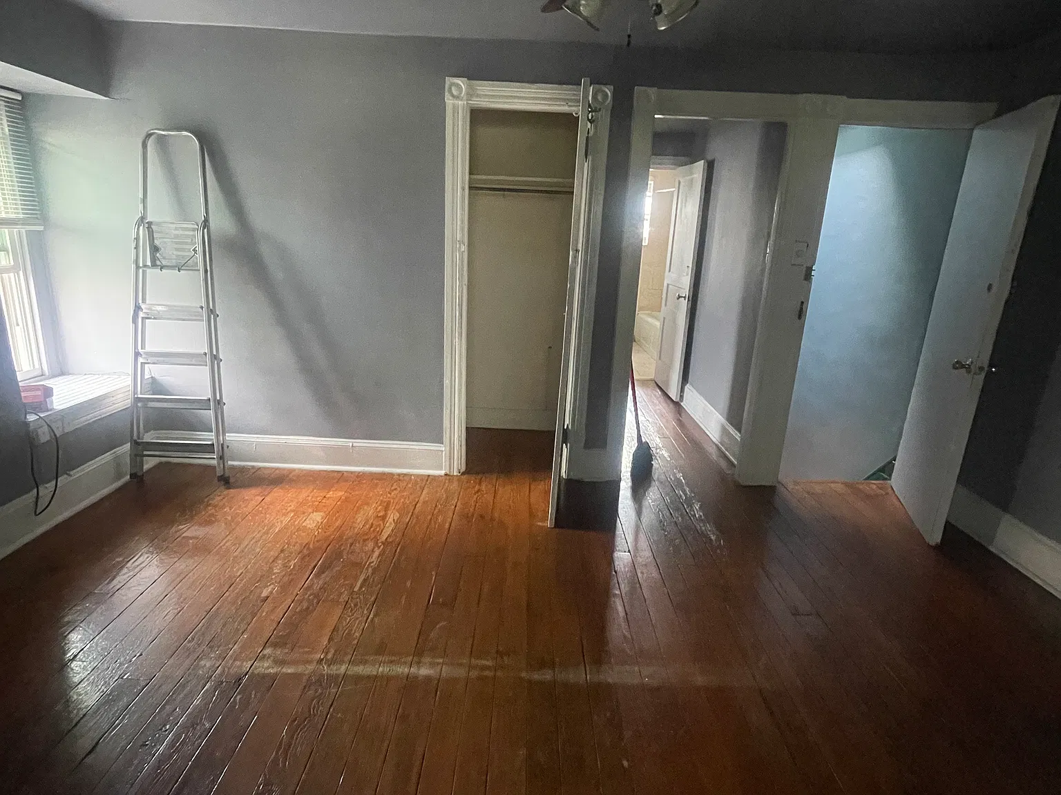 46 W Mount Airy Ave — Photo 2