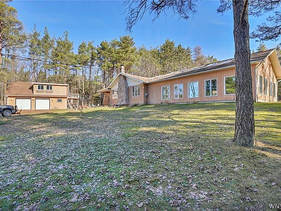 3rd image of 7780 Irish Hill Rd