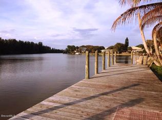 1081 Bali Rd, Cocoa Beach, FL 32931