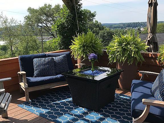 Outside seating 