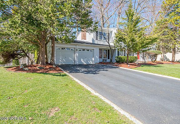 2nd image of 25 Whitney Drive