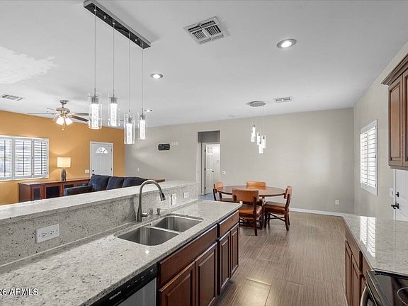 3rd image of 13139 W TUCKEY Lane