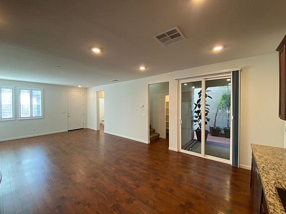 5th image of 10849 Arrington Dr