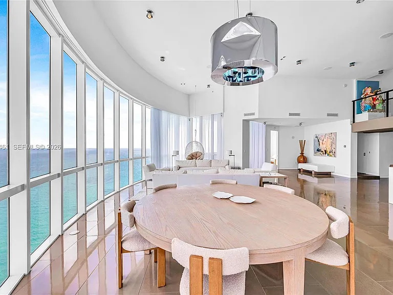 18101 Collins Ave #5509 — Photo 7