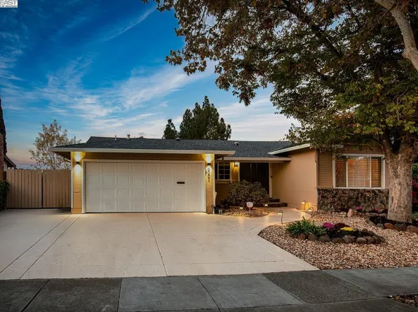 6001 Inglewood Dr, Pleasanton, CA 94588