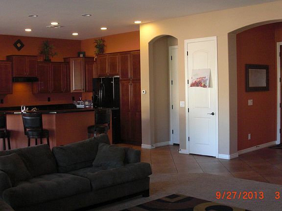 5th image of 374 E Ocean View Dr