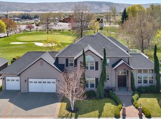 8802 Braeburn Loop, Yakima, WA 98903