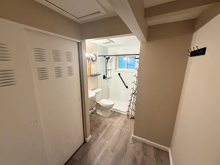 2406 Bushwick Dr — Photo 10