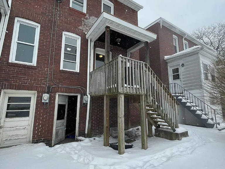 126-136 S Spring Ave #136 — Photo 48