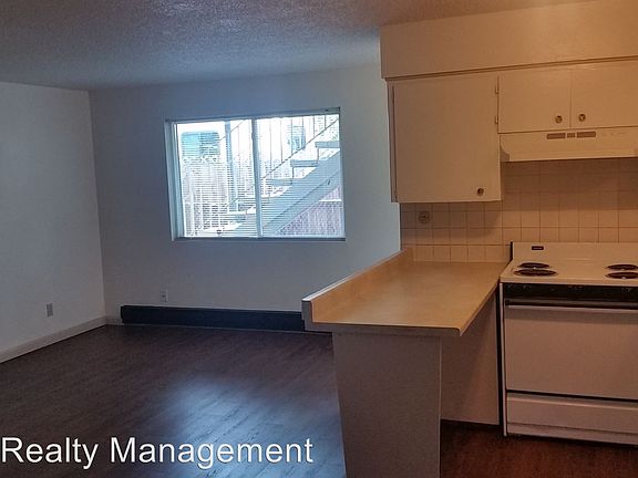 3rd image of 311 E Mission Ave APT 1