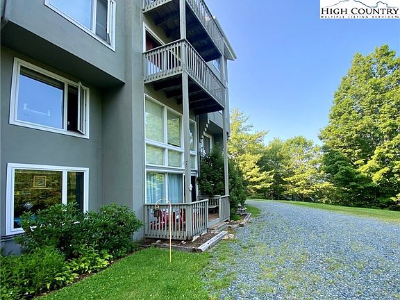 2nd image of 161 Skyleaf Drive #E-9