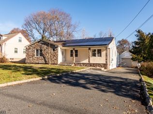 154 Cedar St, East Hanover, NJ 07936