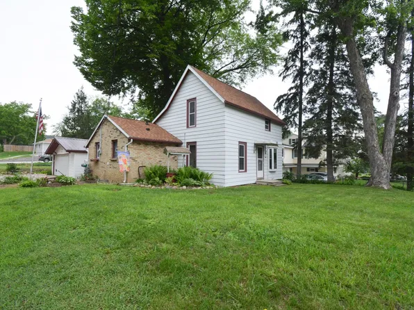 429 19th Ave SW, Rochester, MN 55902