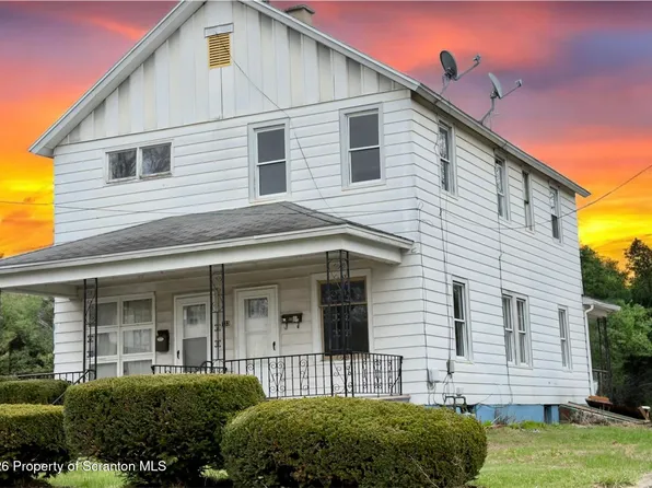 133 Gordon Ave, Carbondale, PA 18407