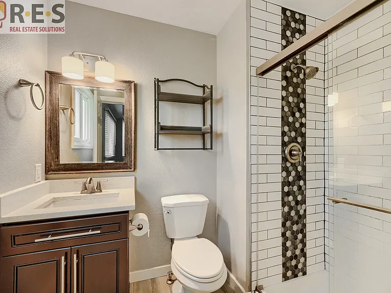 3669 S Gibralter Cir — Photo 15