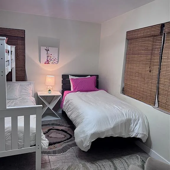 6304 Beechwood Ave — Photo 43