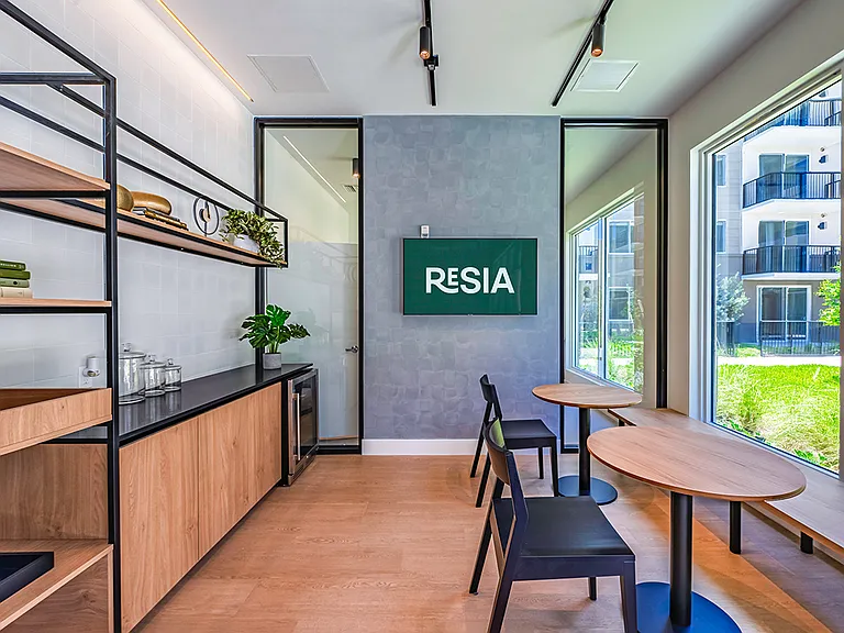 Resia Golden Glades — Photo 12