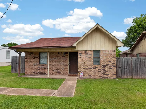 216 Clinton St, Arkadelphia, AR 71923