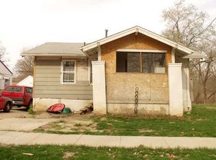 1922 10th St, Des Moines, IA 50314