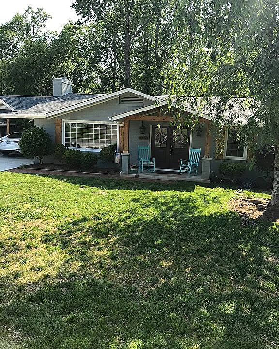 2nd image of 2046 10th Street Pl NW