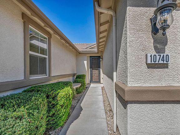 3rd image of 10740 Cedar Rock Dr