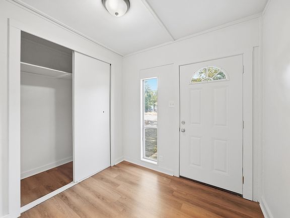 5th image of 1807 Alden Ln