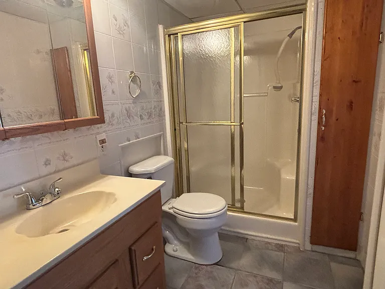 96 Moger Dr — Photo 25