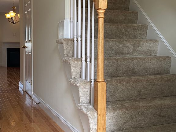 5th image of 2 Juniper Ln