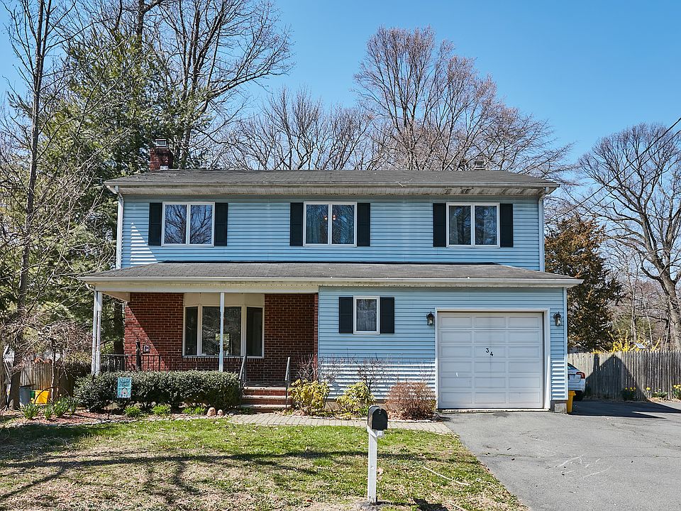 1st image of 34 Berrien Ave