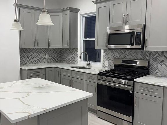2nd image of 223 Virginia Ave #2