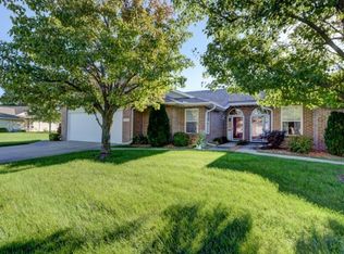 4724 Arbor Ct, Decatur, IL 62526