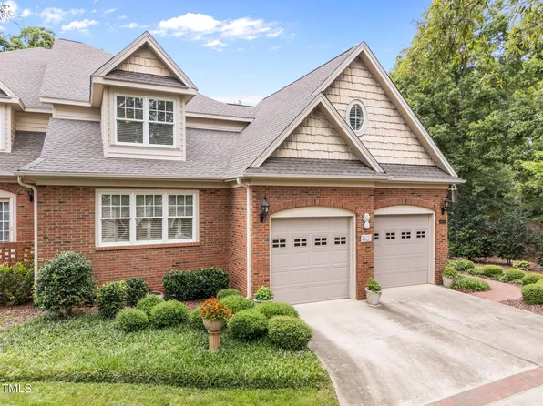 8825 Leeshire Ln, Raleigh, NC 27615