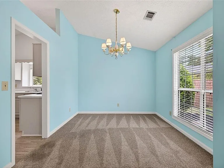 4502 Legend Hollow Ln — Photo 20