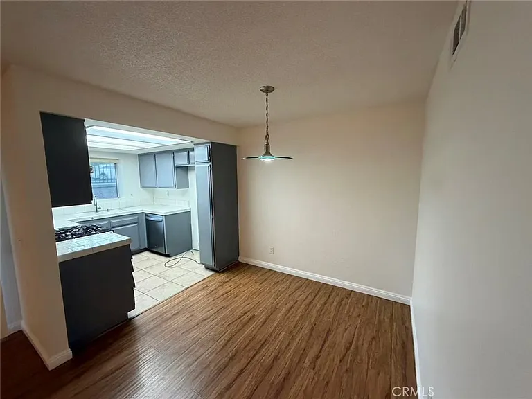 1402 Millcreek — Photo 3