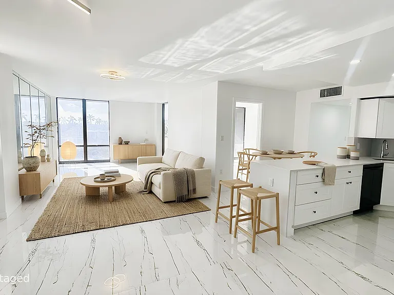 1600 S Ocean Dr #4A — Photo 3