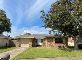 233 W Louisiana State Dr, Kenner, LA 70065