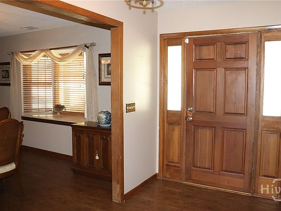 5th image of 1650 Ebenezer Road