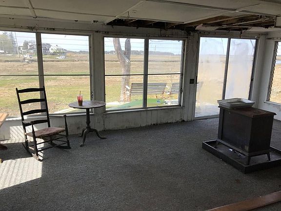 4th image of 26 John Wise Ln