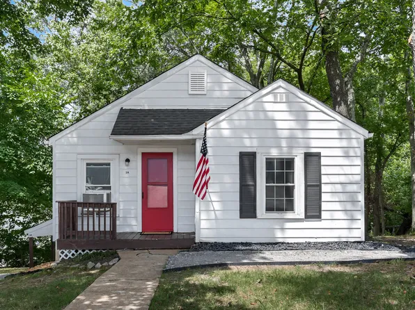 1 Proctor Dr, Clarksville, TN 37043