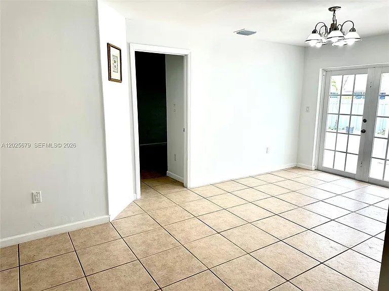 20301 NW 34th Ave — Photo 6