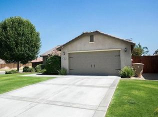 10803 Valverde Dr, Bakersfield, CA 93311