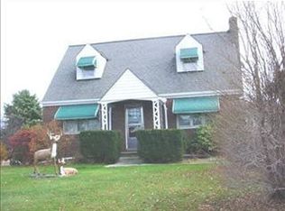 42 Coraopolis Rd, Coraopolis, PA 15108