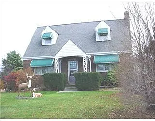 42 Coraopolis Rd photo 1