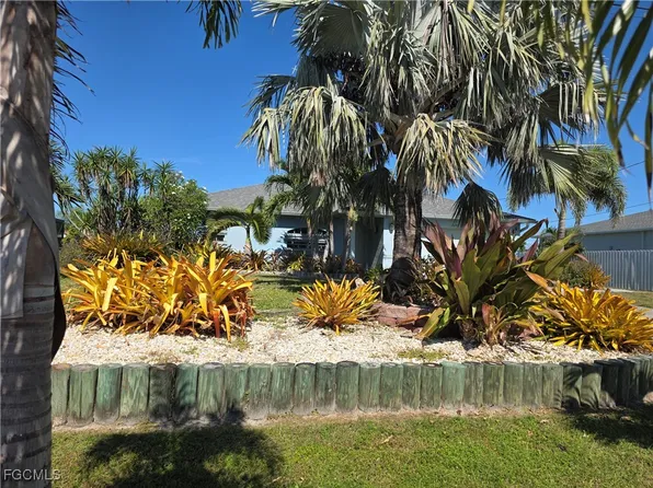 1409 NW 9th Ter, Cape Coral, FL 33993