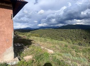 213 County Road 78, Truchas, NM 87578