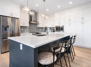 66 W Coopersfield Park SW, Airdrie, AB T4B4K8