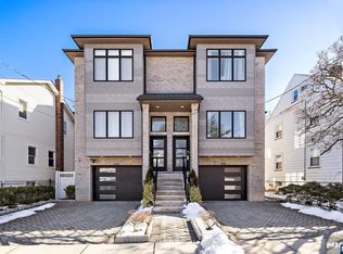 814 Glen Rd #A, Fort Lee, NJ 07024