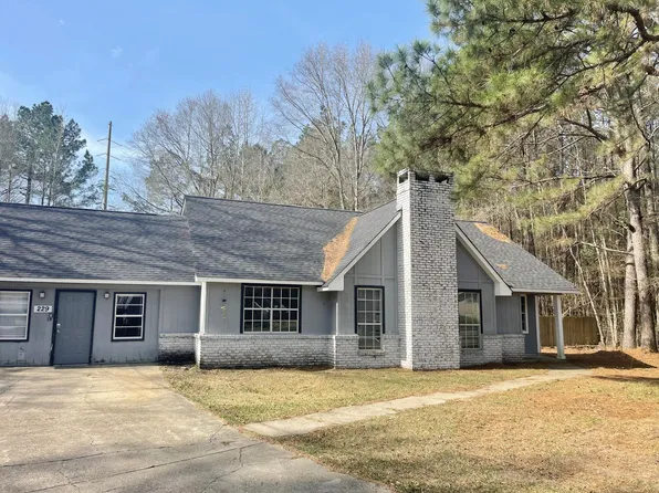 229 Sam Rayburn Dr, Hattiesburg, MS 39402